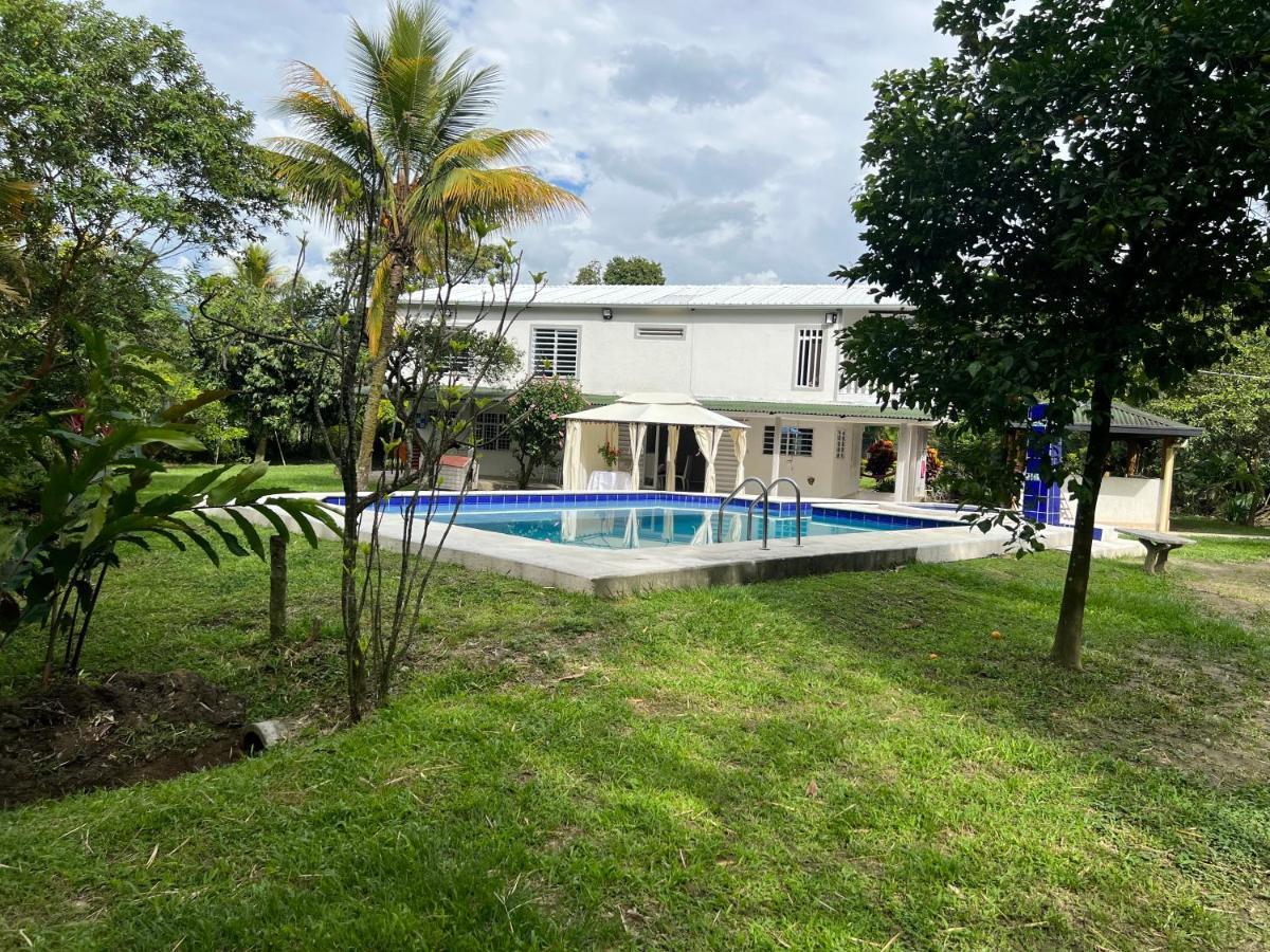 Apartment Casa Campestre Con Piscina Y Jacuzzi Cerca A Ginebra Valle Del Cauca *